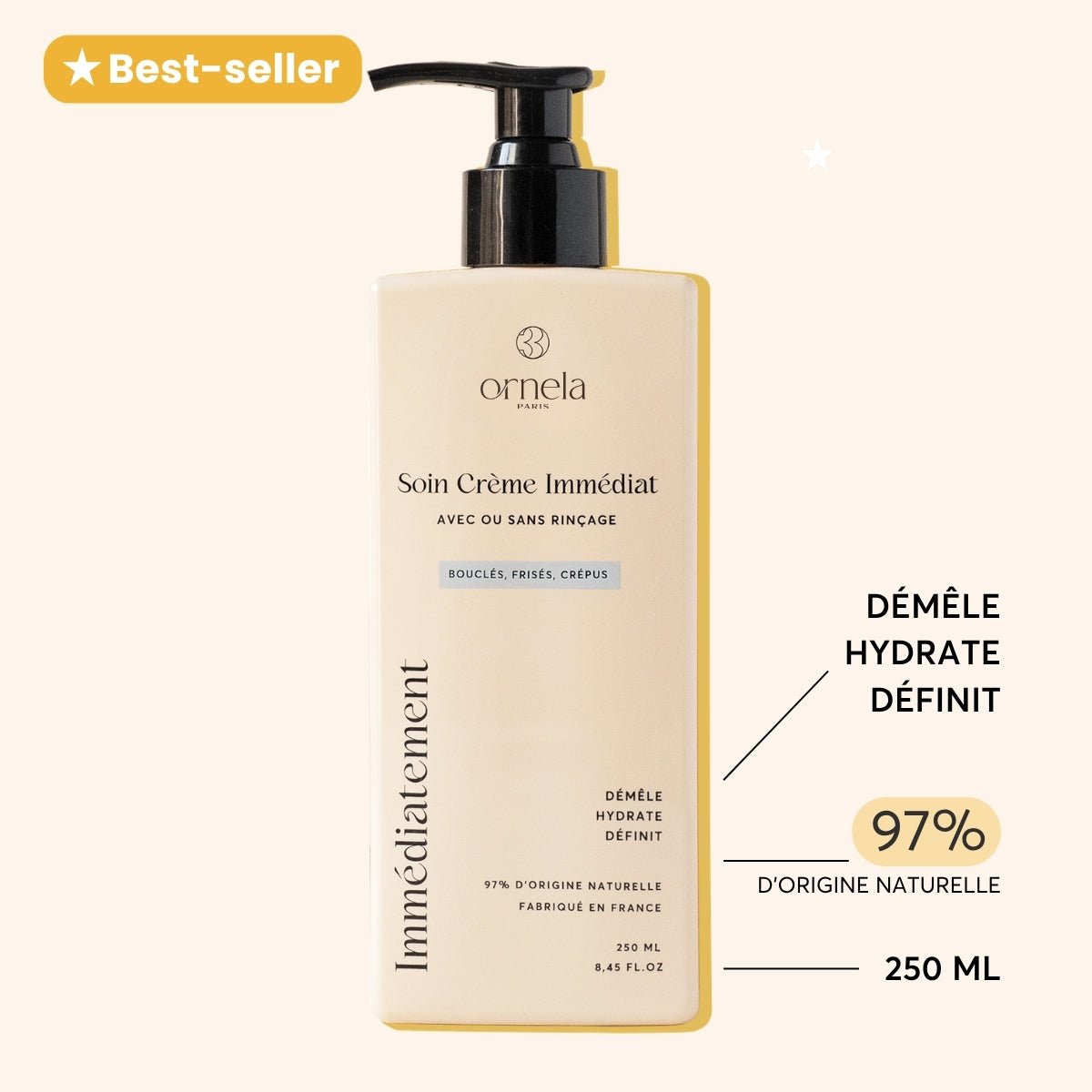 Crème pour cheveux bouclés Trois For All. Hydrate, définit et démêle toutes les boucles, en un clin d'oeil